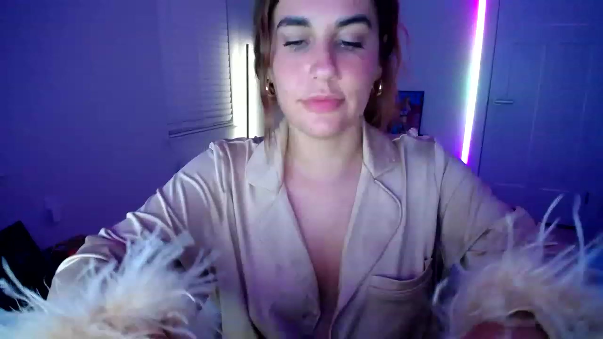 Gallery image thumbnail from Scout's myfreecams stream on, 06/06/2023, 05:28 image 4 of 20