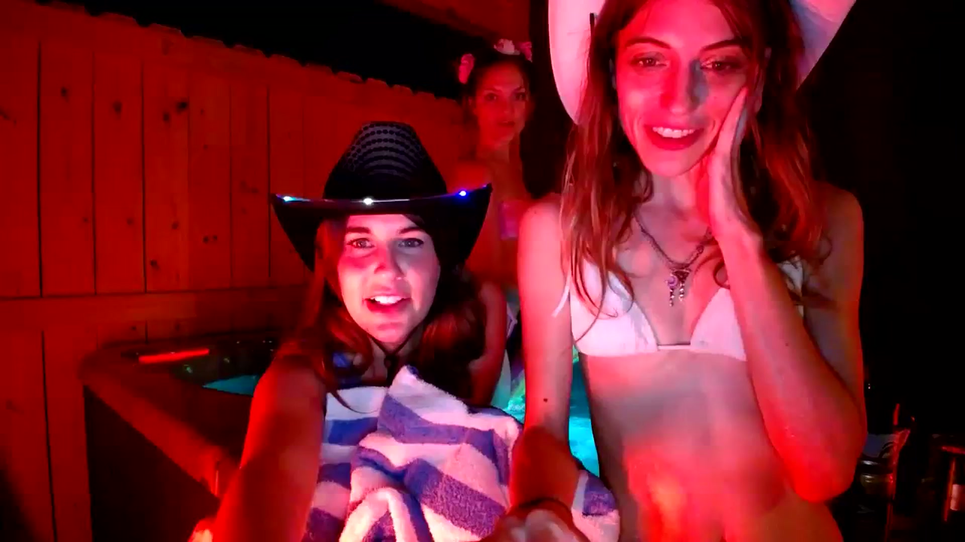 Gallery image thumbnail from Scout's myfreecams stream on, 08/16/2023, 04:54 image 1 of 20