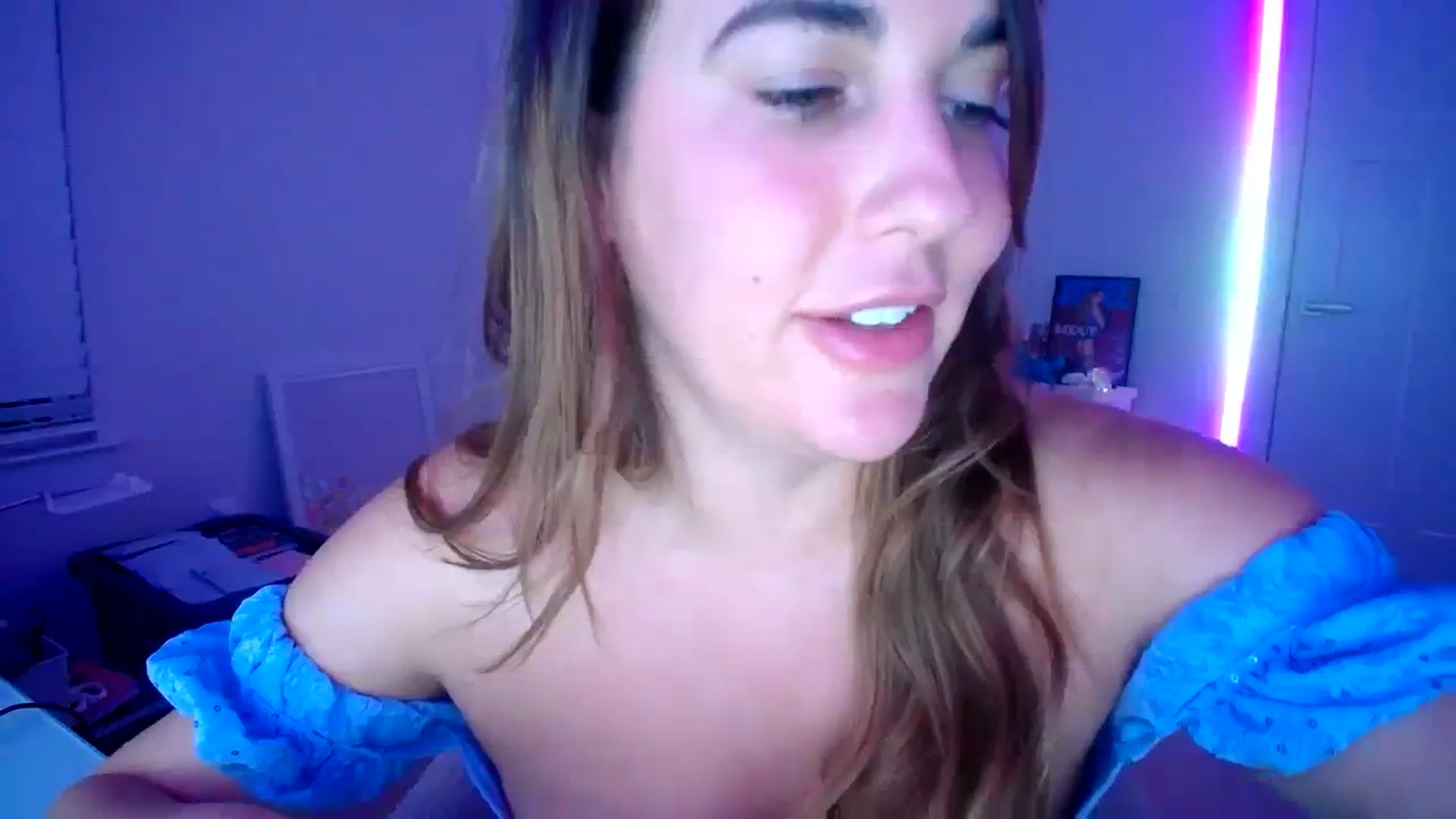 Gallery image thumbnail from Scout's myfreecams stream on, 09/24/2023, 05:39 image 15 of 20