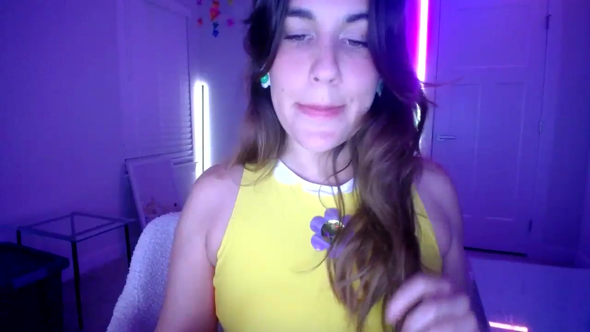 Gallery image thumbnail from Scout's myfreecams stream on, 10/29/2023, 04:51 image 2 of 20