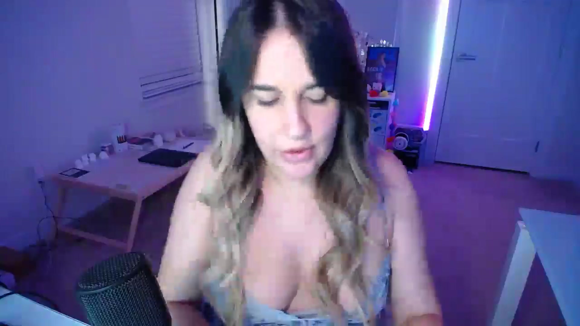 Gallery image thumbnail from Scout's myfreecams stream on, 09/27/2025, 02:44 image 19 of 20