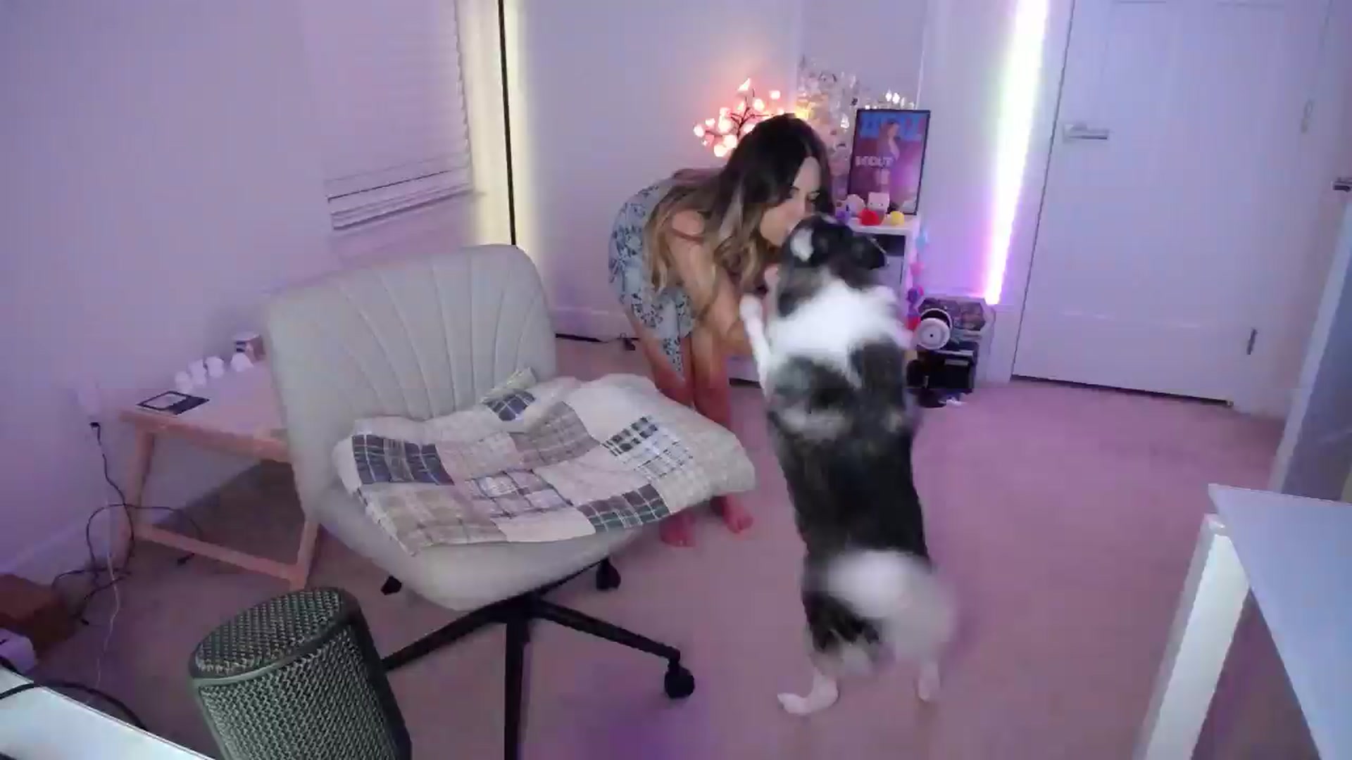 Gallery image thumbnail from Scout's myfreecams stream on, 09/27/2025, 04:18 image 5 of 20