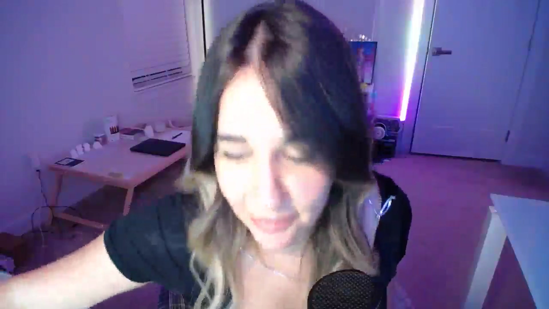 Gallery image thumbnail from Scout's myfreecams stream on, 10/02/2025, 02:06 image 14 of 20
