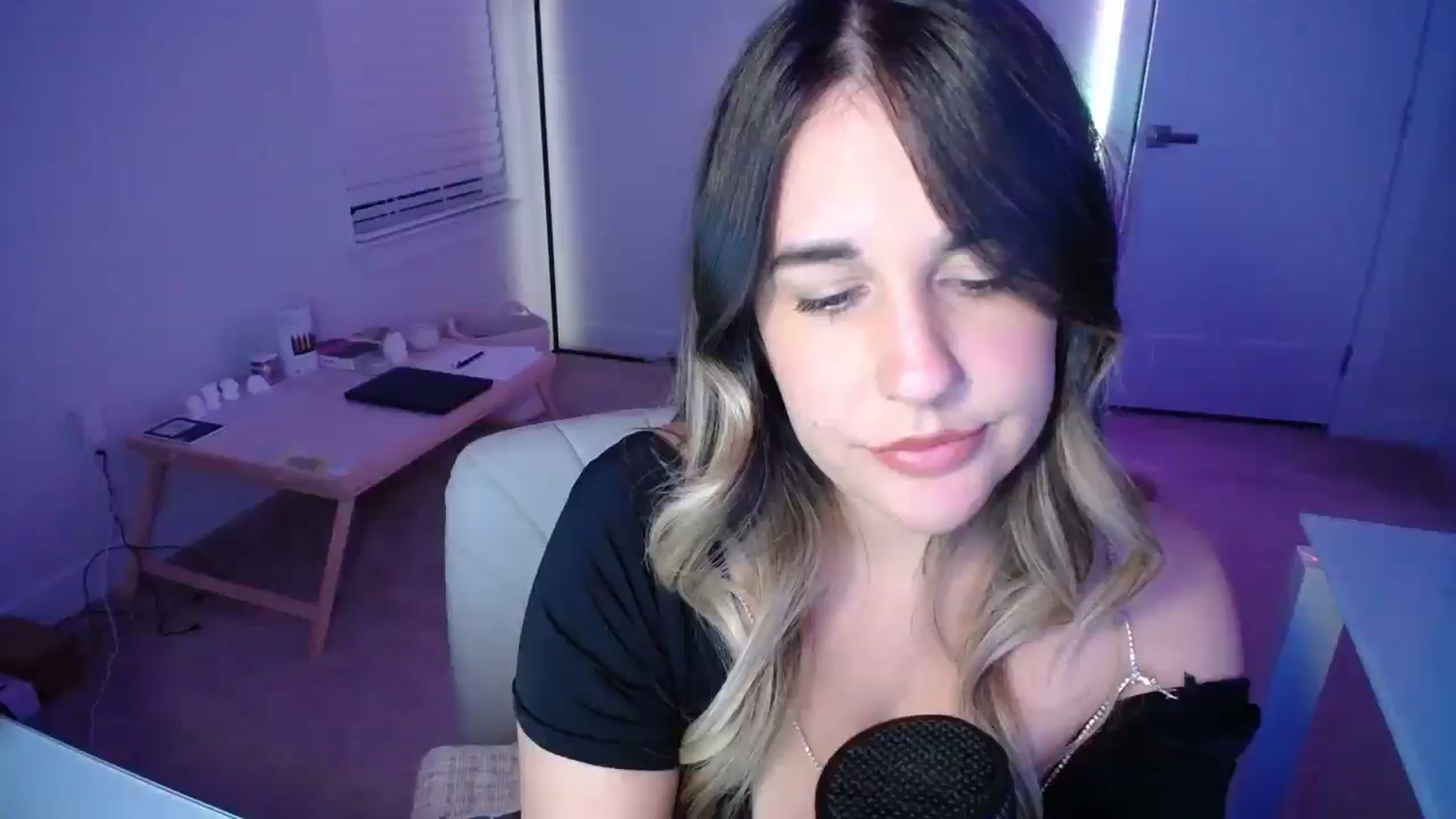 Gallery image thumbnail from Scout's myfreecams stream on, 10/02/2025, 02:06 image 15 of 20