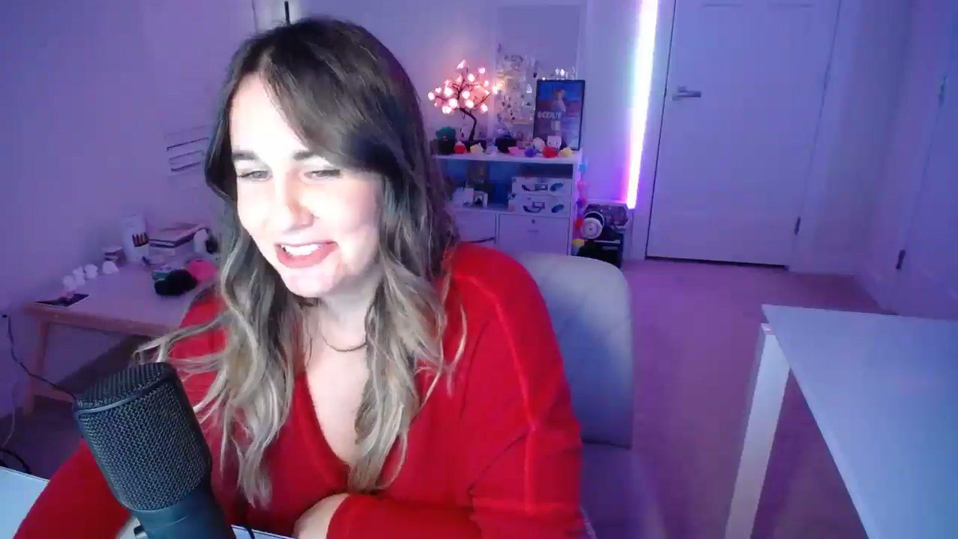Gallery image thumbnail from Scout's myfreecams stream on, 12/27/2025, 03:51 image 9 of 20