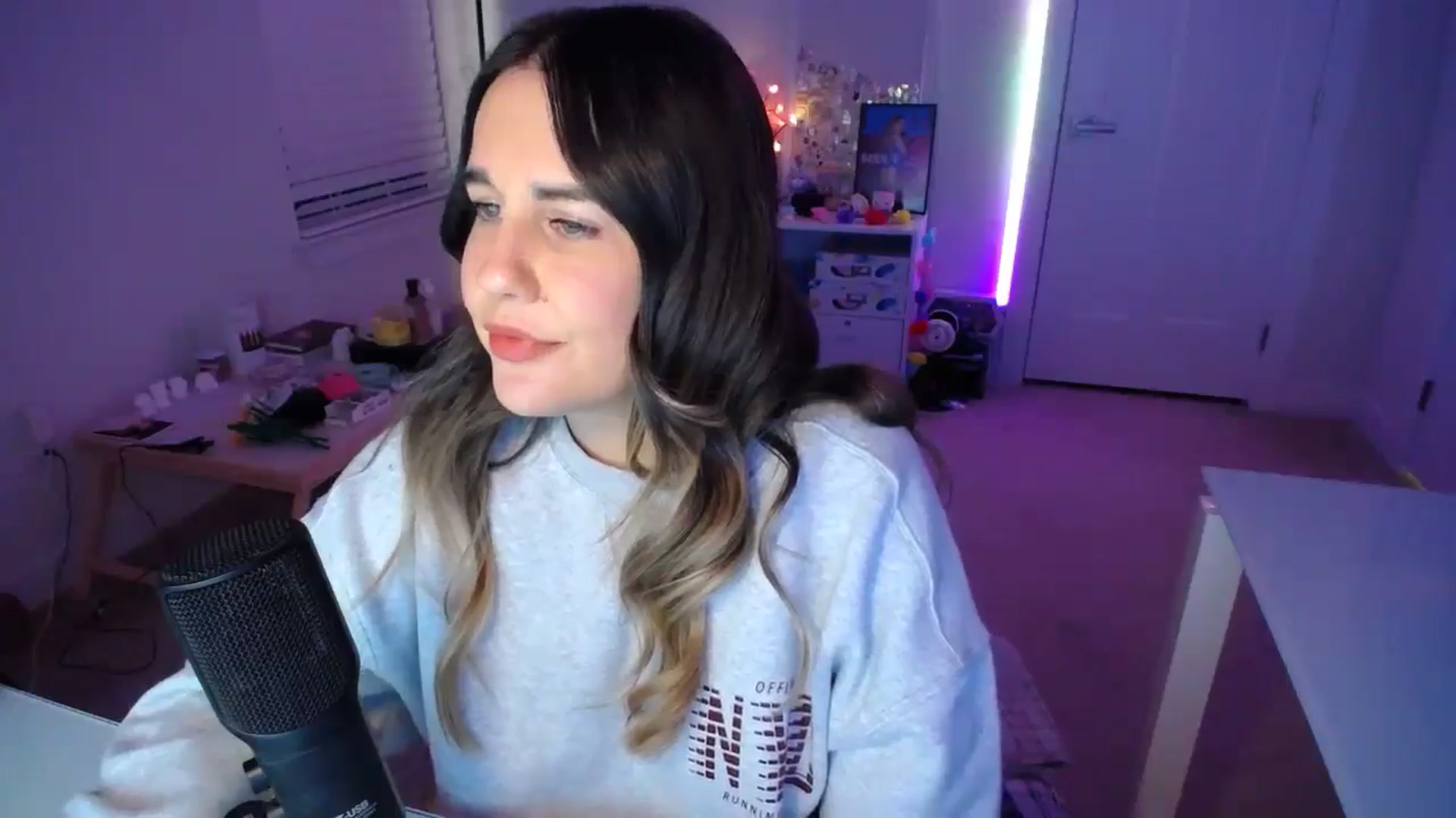 Gallery image thumbnail from Scout's myfreecams stream on, 01/15/2026, 02:27 image 11 of 20
