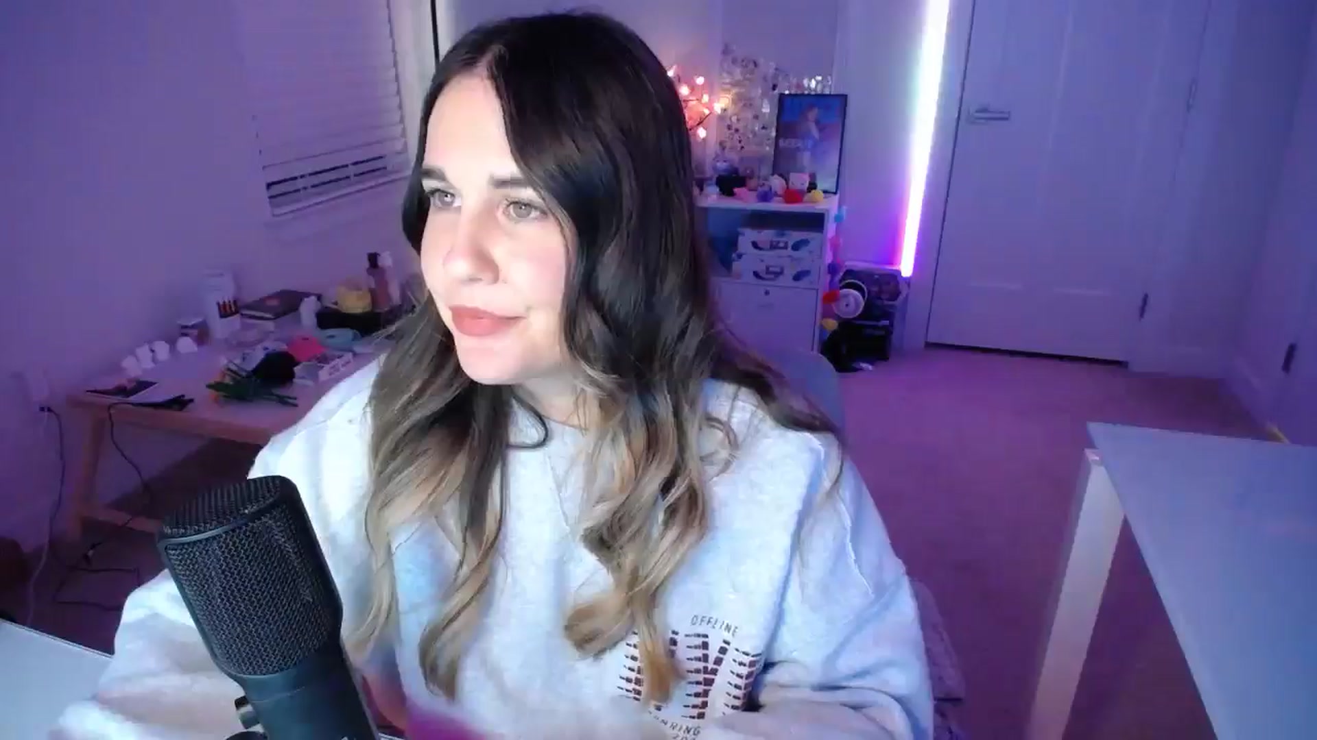 Gallery image thumbnail from Scout's myfreecams stream on, 01/15/2026, 02:27 image 3 of 20