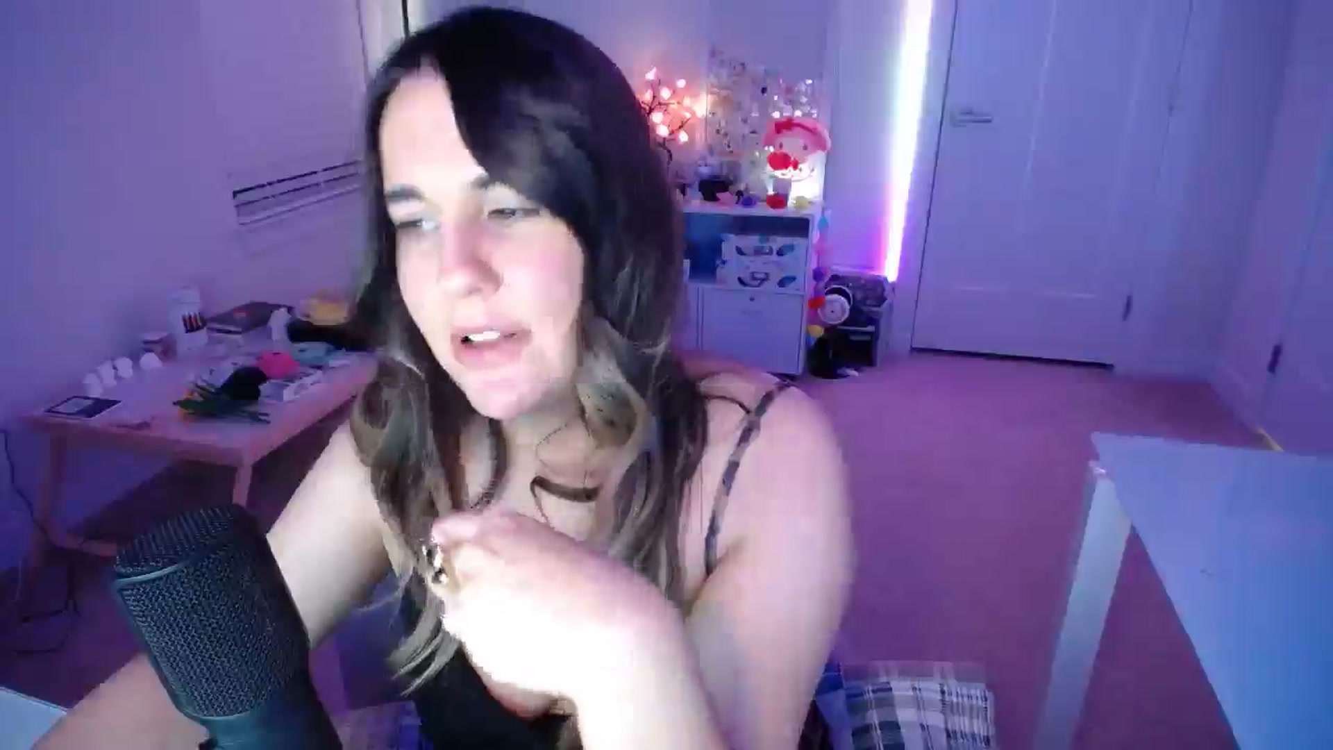 Gallery image thumbnail from Scout's myfreecams stream on, 02/15/2026, 03:56 image 20 of 20