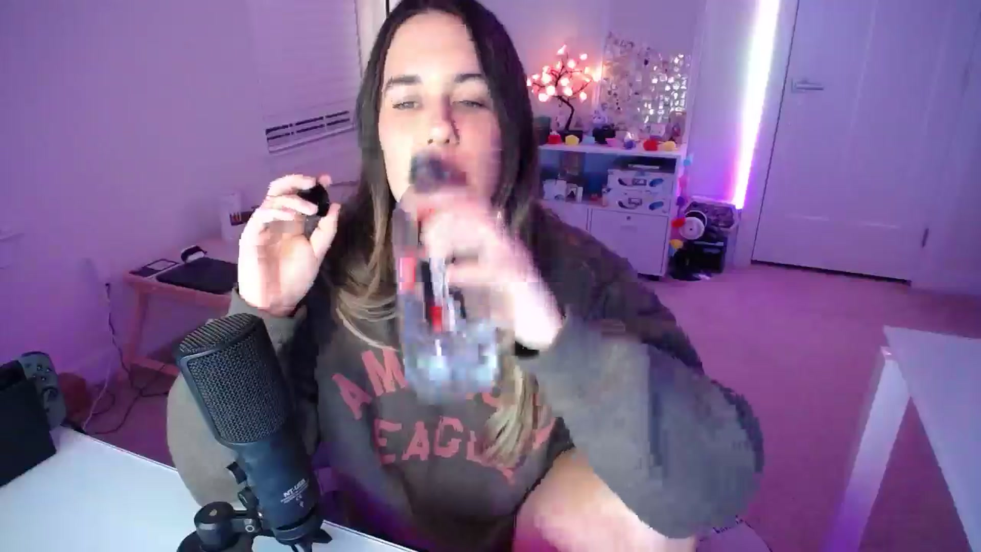 Gallery image thumbnail from Scout's myfreecams stream on, 02/28/2026, 03:08 image 12 of 20