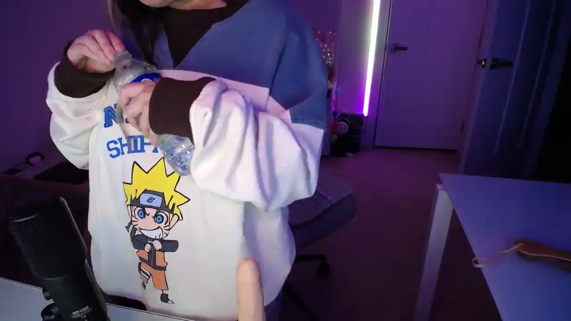 Gallery image thumbnail from Scout's myfreecams stream on, 04/14/2026, 02:57 image 5 of 20