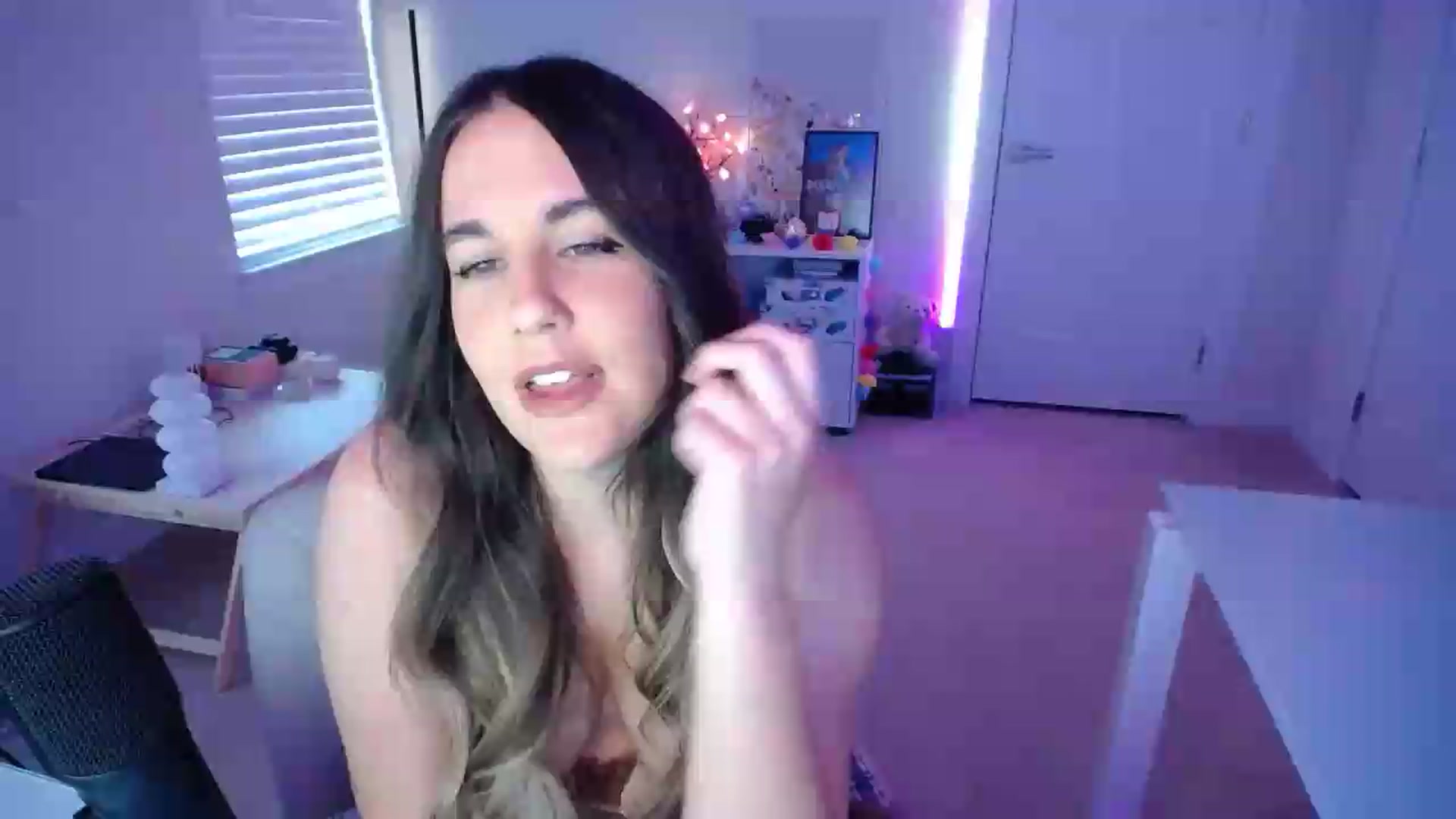Gallery image thumbnail from Scout's myfreecams stream on, 05/23/2026, 01:30 image 1 of 20