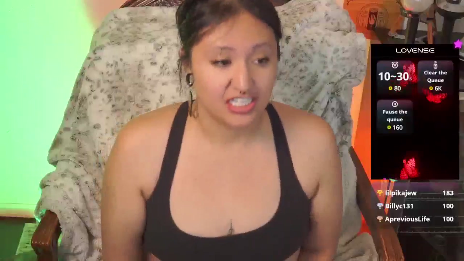 Gallery image thumbnail from Screamqueen's myfreecams stream on, 12/17/2024, 11:06 image 6 of 20