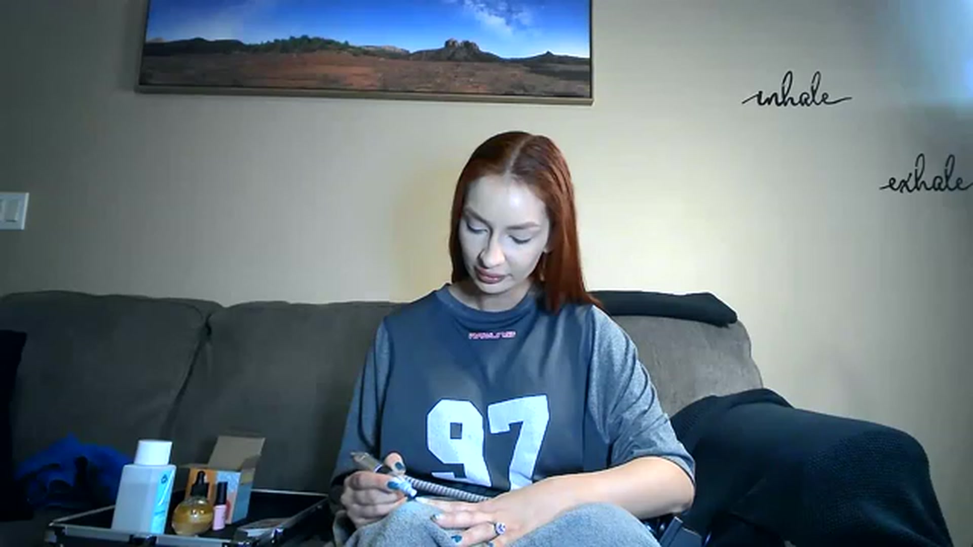 Gallery image thumbnail from SeashellStar's myfreecams stream on, 02/06/2023, 01:42 image 9 of 20