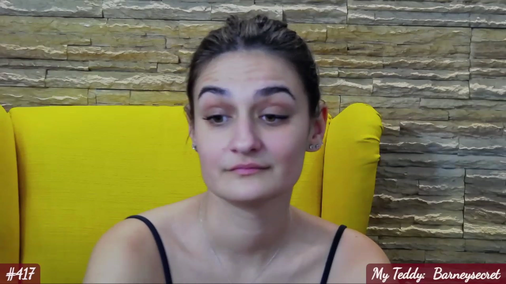 Gallery image thumbnail from SecretAmber's myfreecams stream on, 11/25/2022, 20:36 image 17 of 20