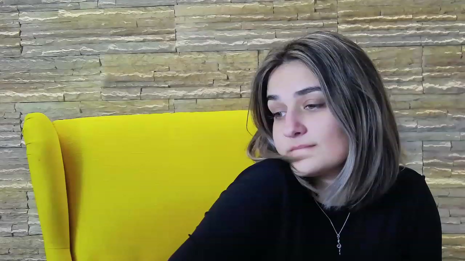 Gallery image thumbnail from SecretAmber's myfreecams stream on, 12/02/2022, 15:47 image 13 of 20