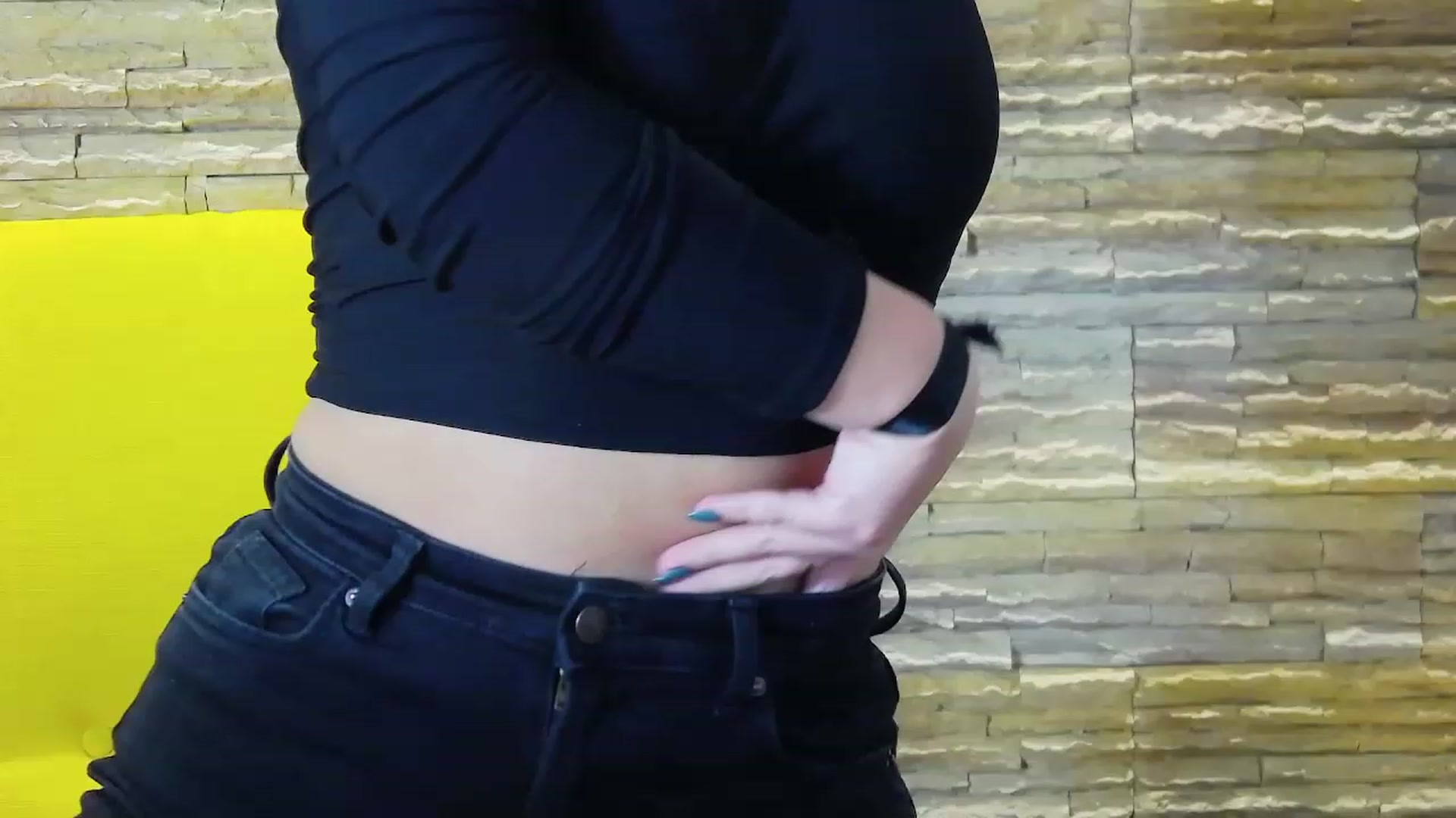 Gallery image thumbnail from SecretAmber's myfreecams stream on, 12/02/2022, 17:24 image 11 of 20