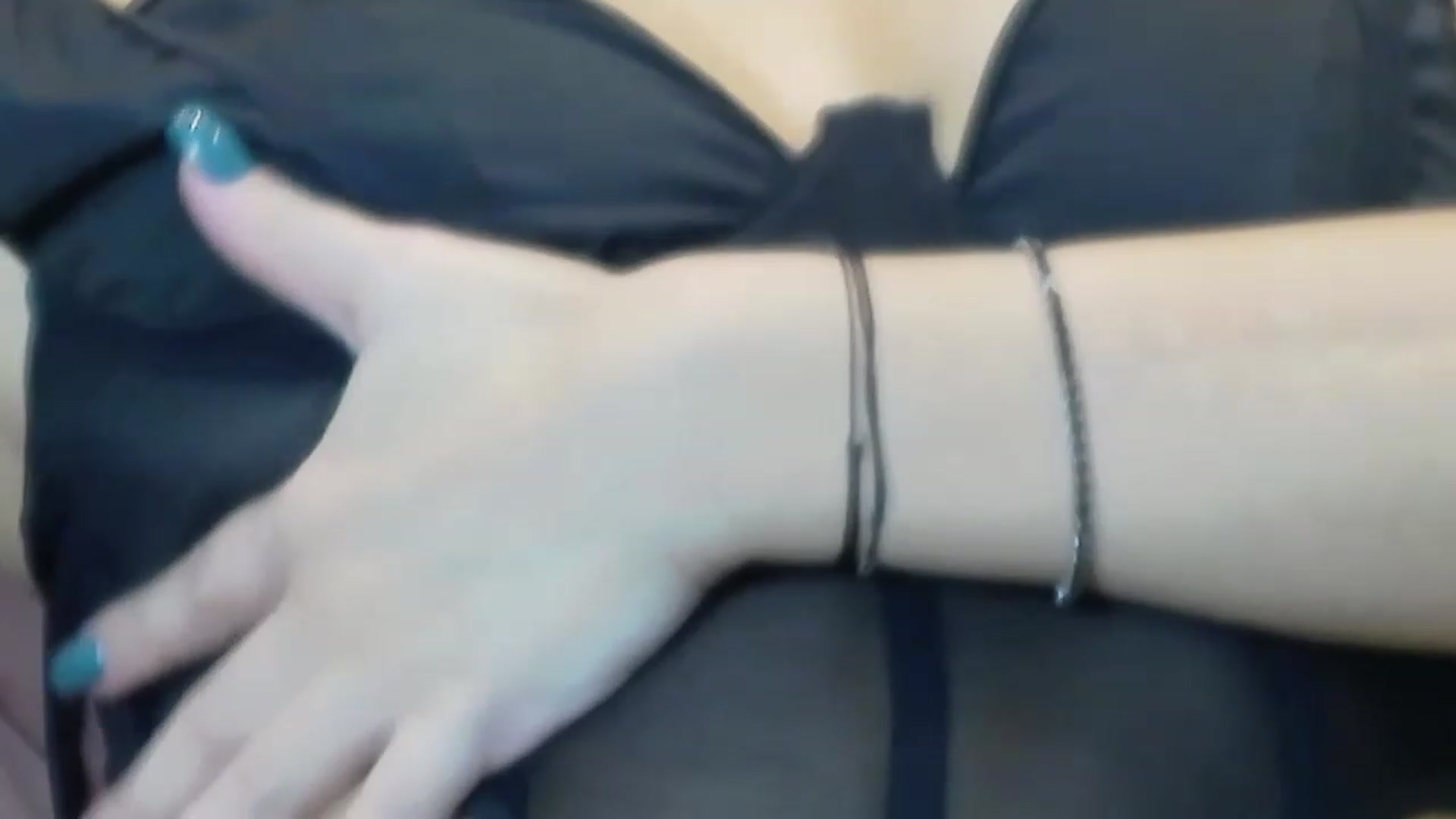 Gallery image thumbnail from SecretAmber's myfreecams stream on, 12/08/2022, 19:30 image 4 of 20