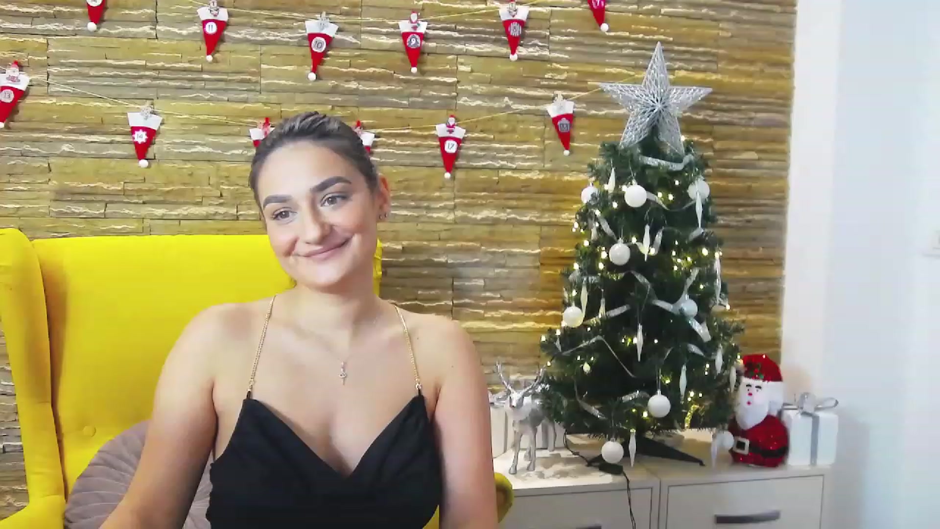 Gallery image thumbnail from SecretAmber's myfreecams stream on, 12/12/2022, 16:28 image 1 of 20