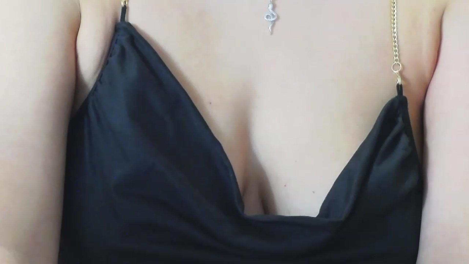 Gallery image thumbnail from SecretAmber's myfreecams stream on, 12/12/2022, 17:53 image 20 of 20
