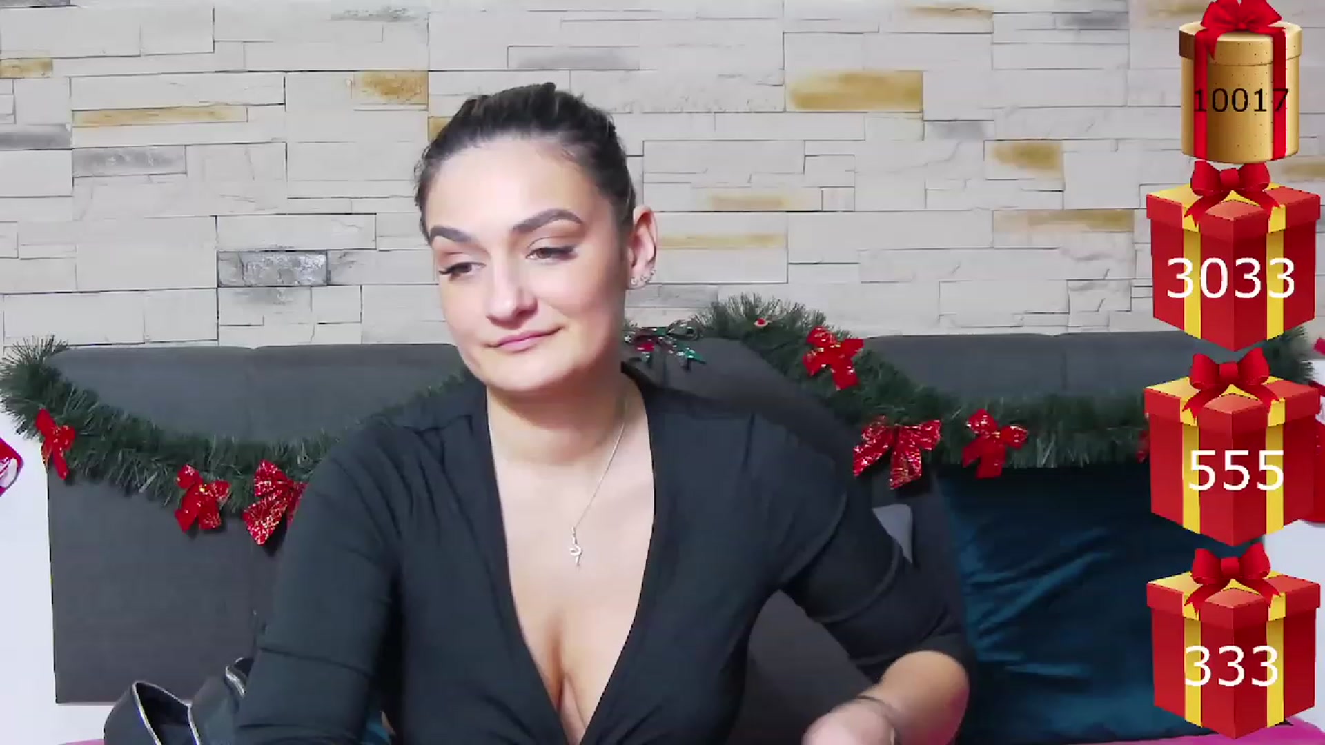 Gallery image thumbnail from SecretAmber's myfreecams stream on, 12/23/2022, 18:56 image 14 of 20