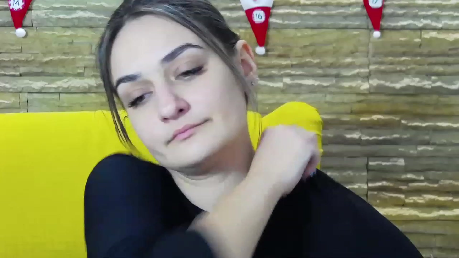 Gallery image thumbnail from SecretAmber's myfreecams stream on, 12/27/2022, 20:13 image 5 of 20