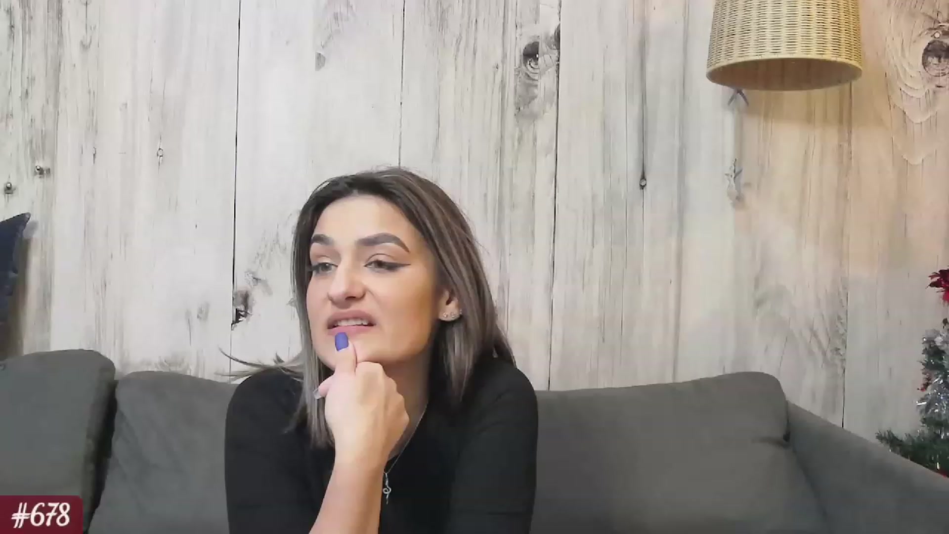 Gallery image thumbnail from SecretAmber's myfreecams stream on, 01/02/2023, 19:20 image 4 of 20