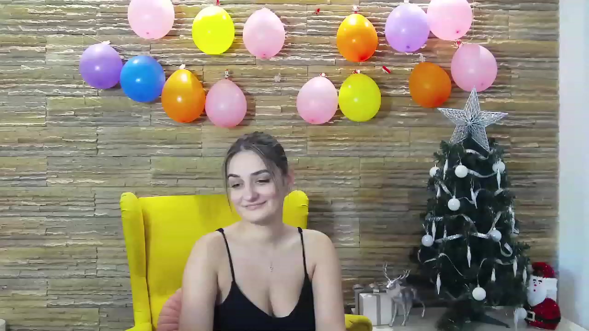 Gallery image thumbnail from SecretAmber's myfreecams stream on, 01/03/2023, 16:08 image 20 of 20