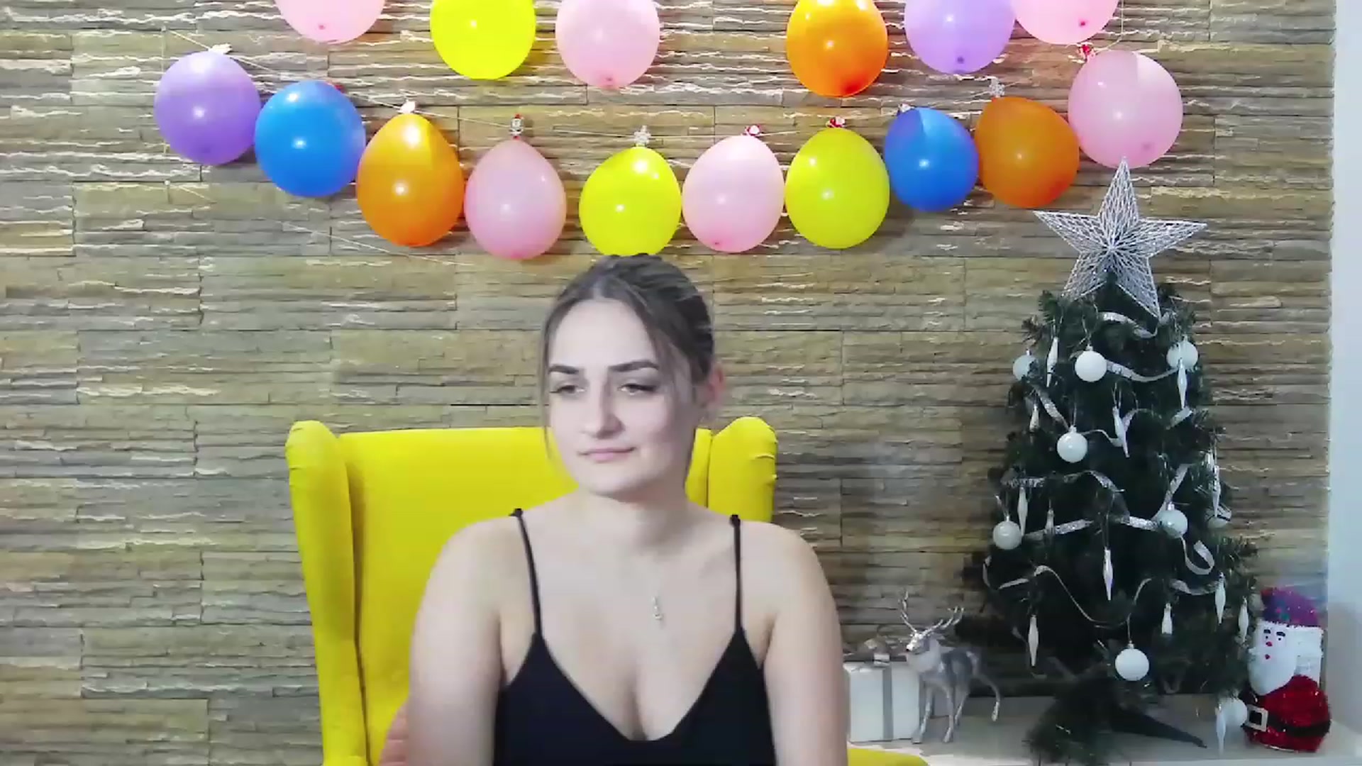 Gallery image thumbnail from SecretAmber's myfreecams stream on, 01/03/2023, 16:08 image 17 of 20