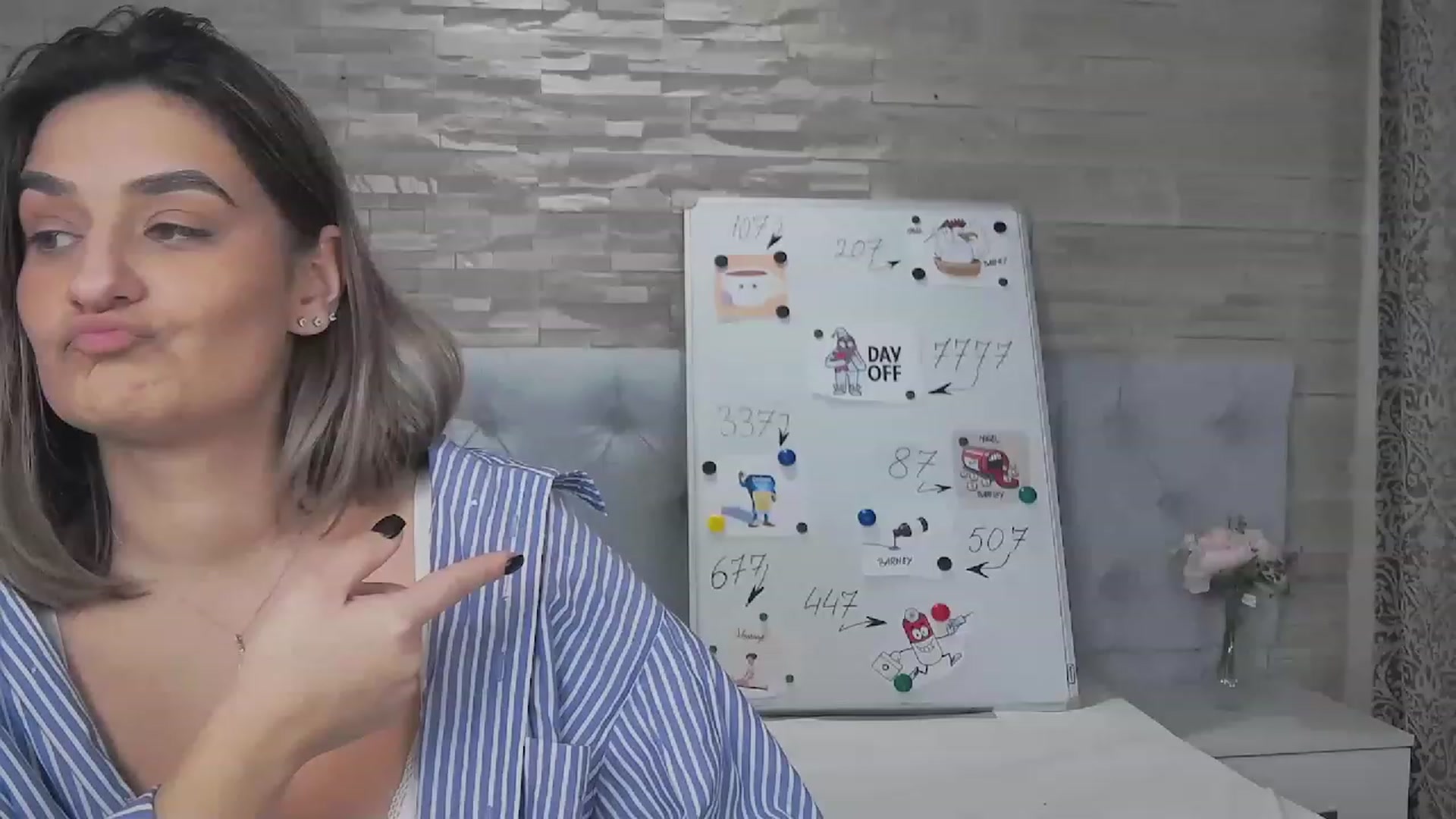 Gallery image thumbnail from SecretAmber's myfreecams stream on, 01/13/2023, 18:55 image 6 of 20