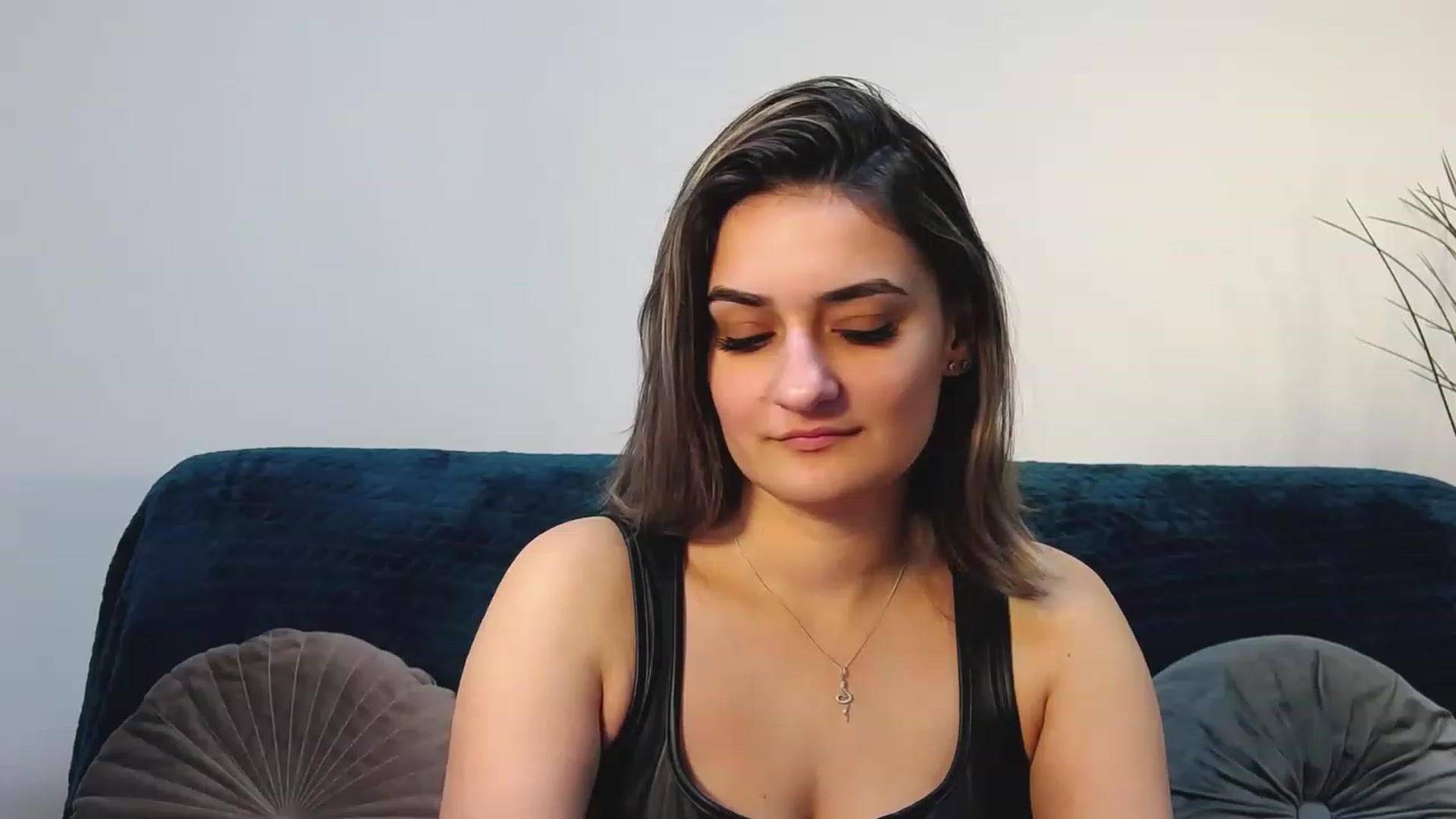 Gallery image thumbnail from SecretAmber's myfreecams stream on, 01/20/2023, 16:28 image 13 of 20