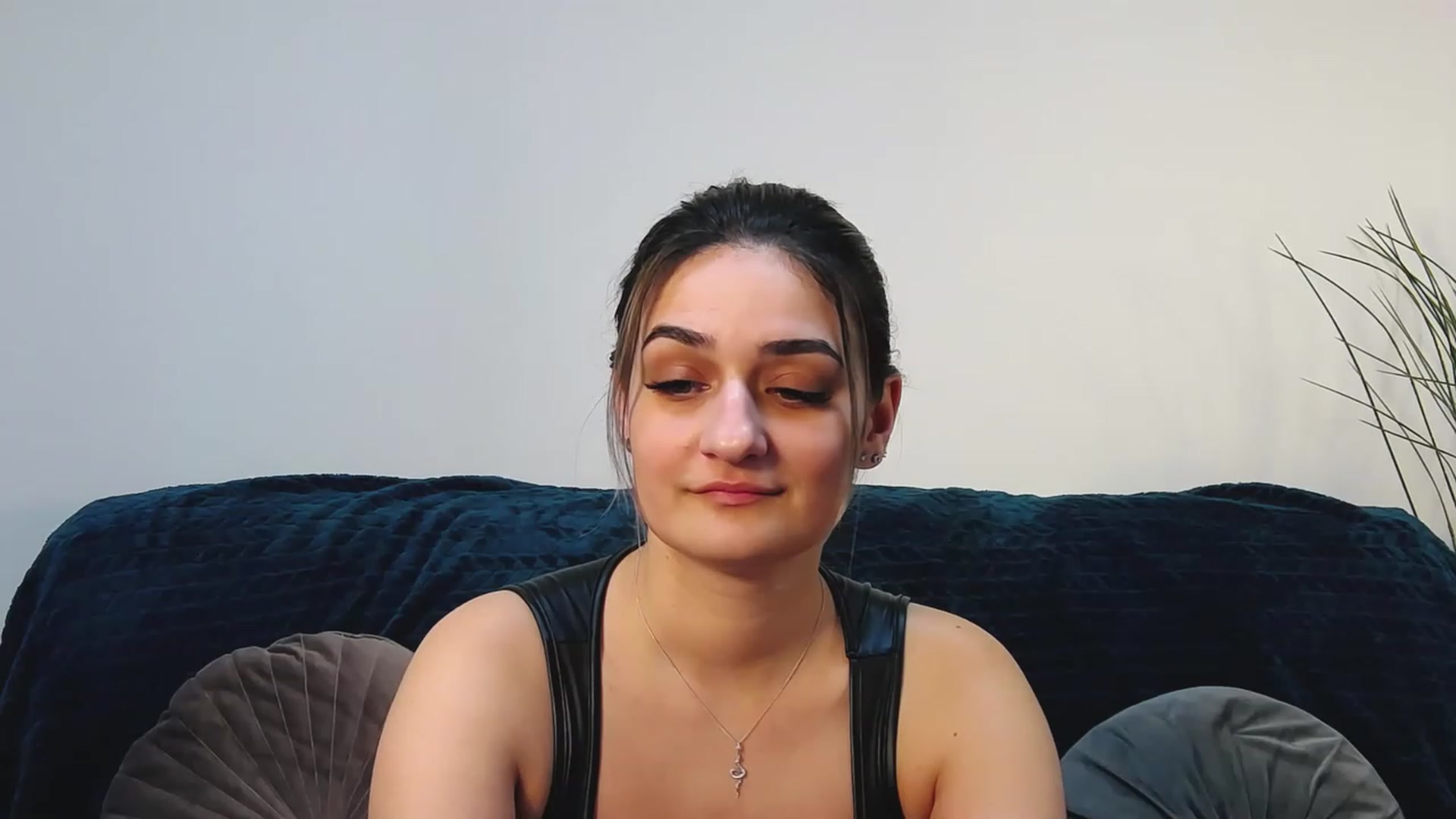 Gallery image thumbnail from SecretAmber's myfreecams stream on, 01/20/2023, 20:34 image 19 of 20