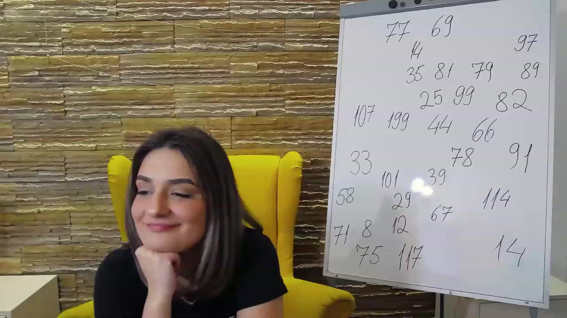 Gallery image thumbnail from SecretAmber's myfreecams stream on, 01/27/2023, 16:32 image 8 of 20