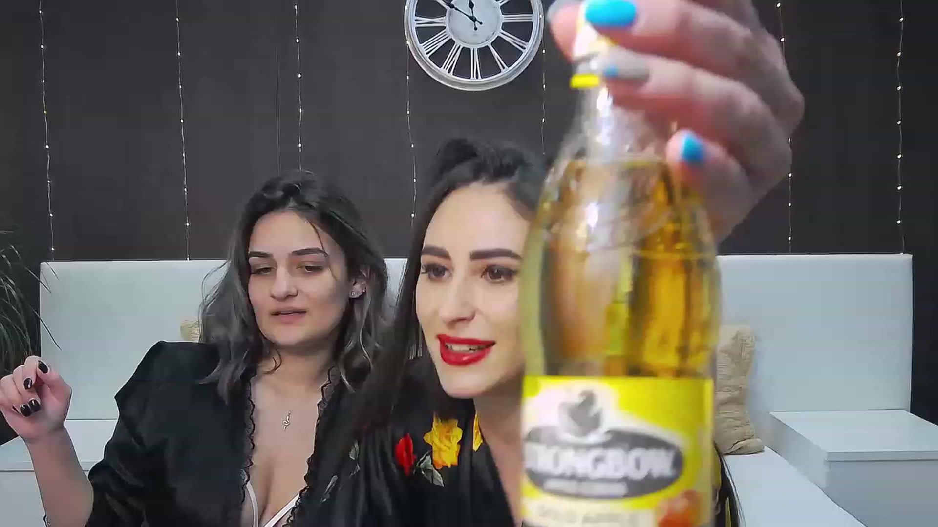 Gallery image thumbnail from SecretAmber's myfreecams stream on, 02/05/2023, 18:40 image 3 of 20