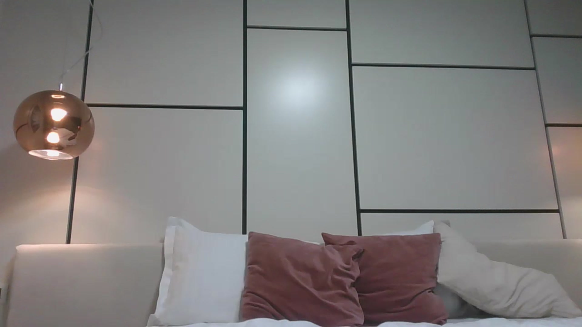 Gallery image thumbnail from SecretAmber's myfreecams stream on, 02/13/2023, 20:32 image 15 of 20