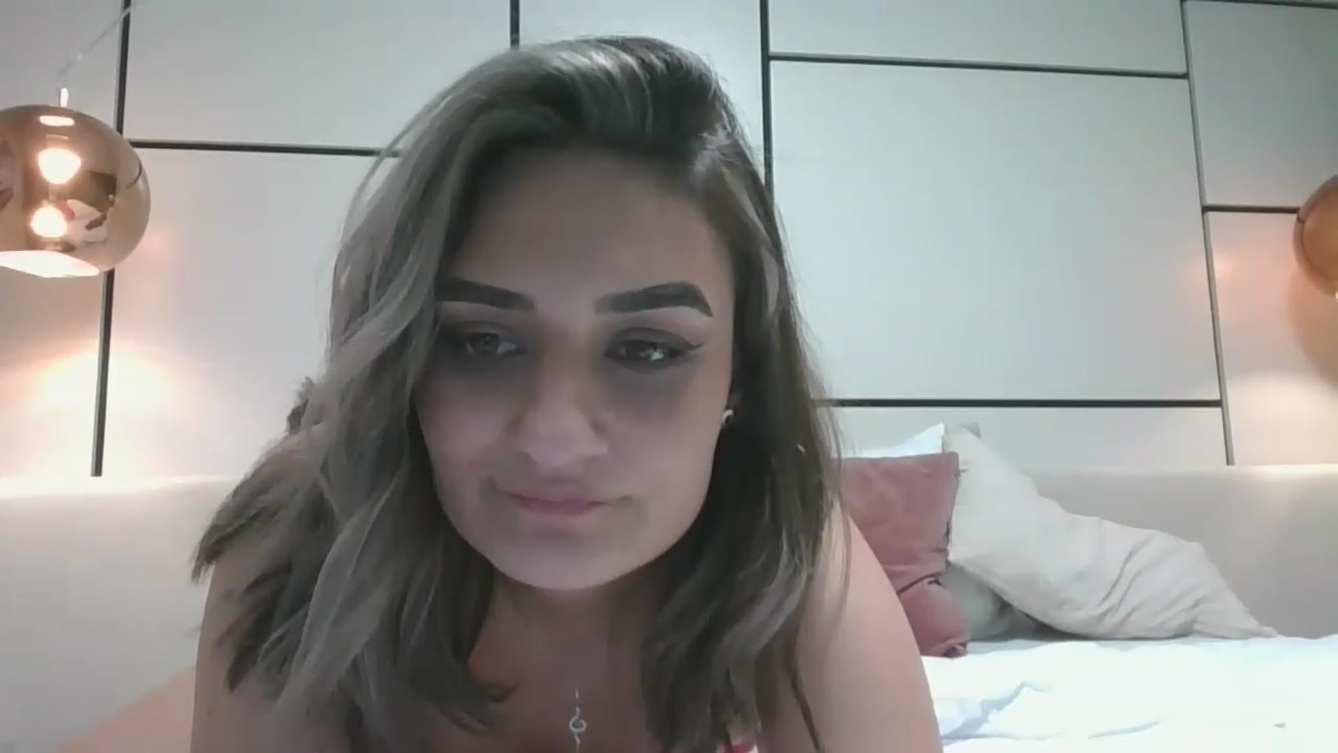 Gallery image thumbnail from SecretAmber's myfreecams stream on, 02/13/2023, 20:32 image 17 of 20