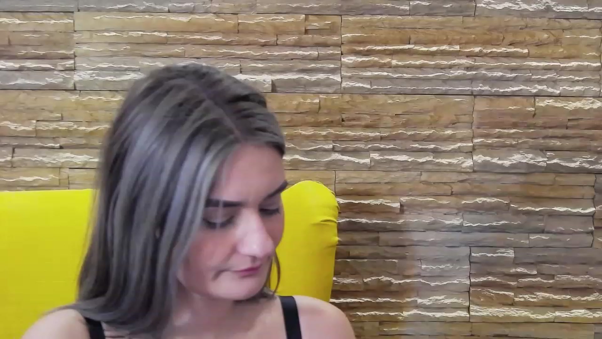 Gallery image thumbnail from SecretAmber's myfreecams stream on, 02/22/2023, 20:04 image 20 of 20