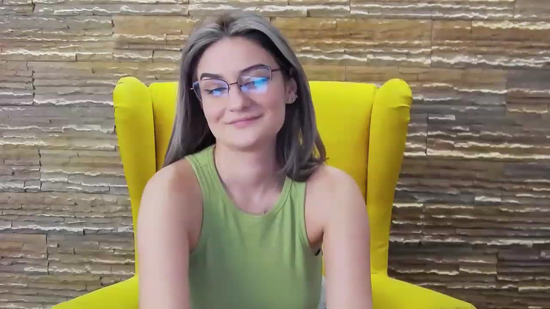 Gallery image thumbnail from SecretAmber's myfreecams stream on, 02/24/2023, 15:31 image 11 of 20