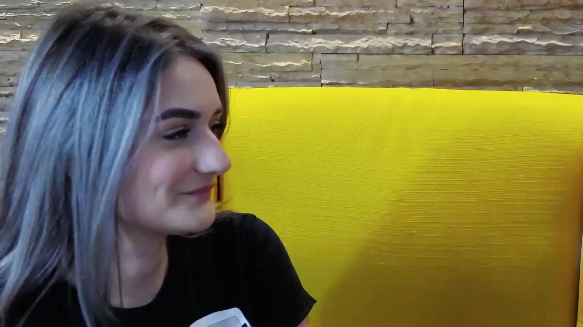 Gallery image thumbnail from SecretAmber's myfreecams stream on, 03/09/2023, 14:22 image 7 of 20