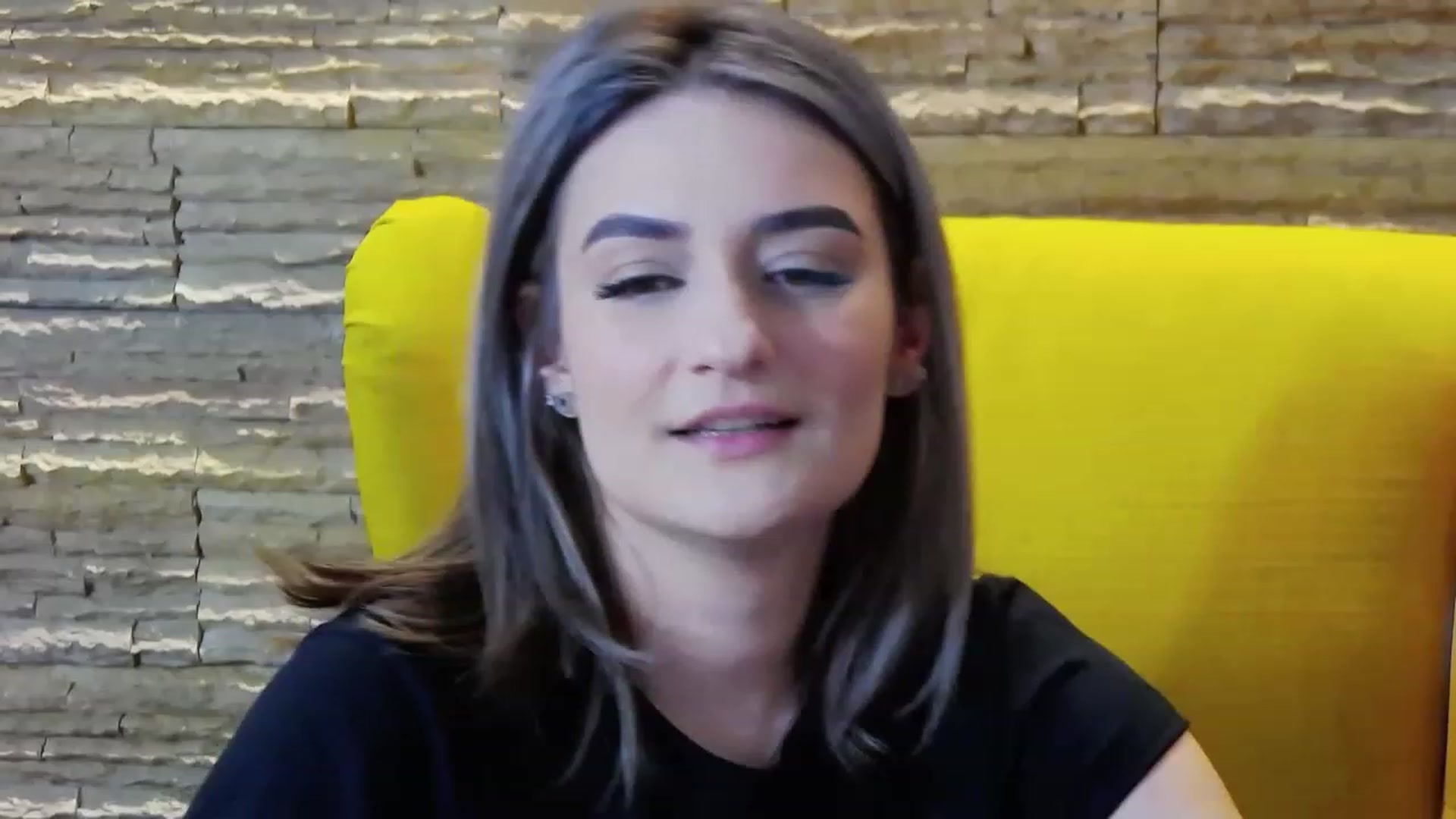 Gallery image thumbnail from SecretAmber's myfreecams stream on, 03/09/2023, 14:22 image 2 of 20