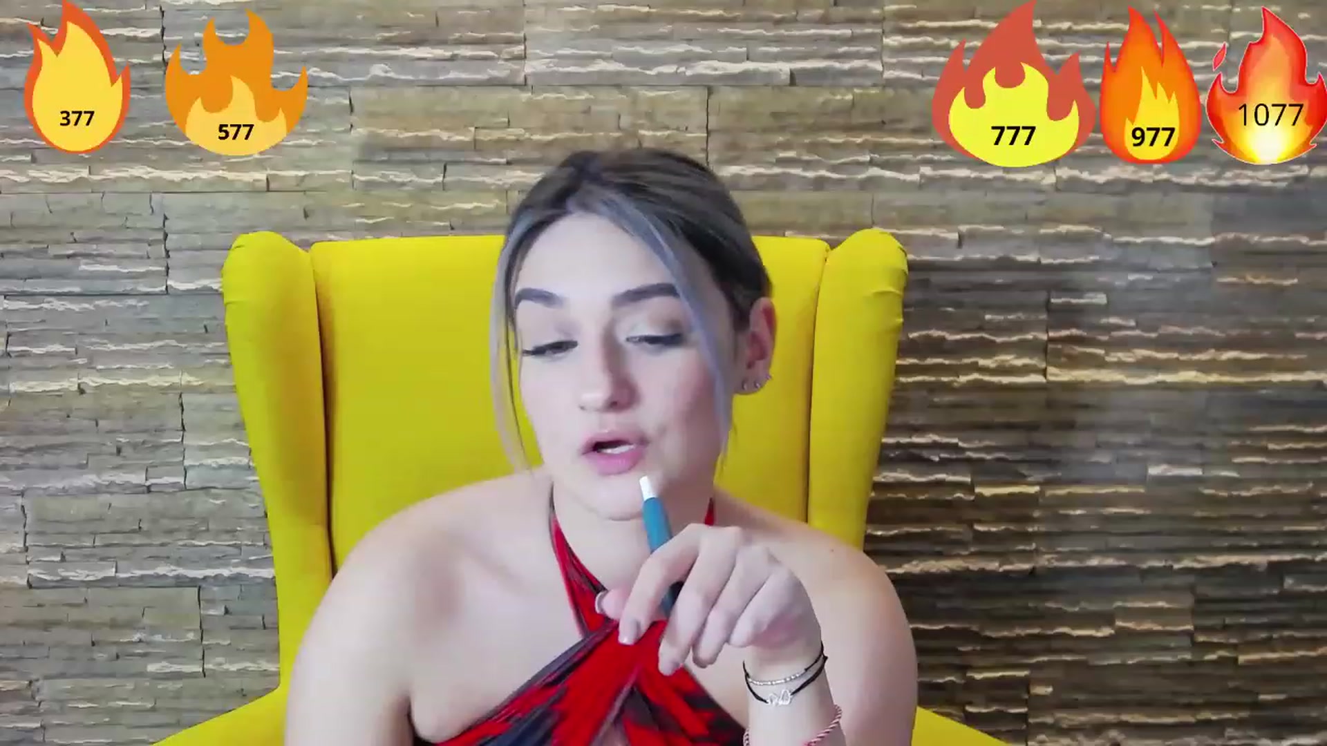 Gallery image thumbnail from SecretAmber's myfreecams stream on, 03/15/2023, 20:51 image 19 of 20