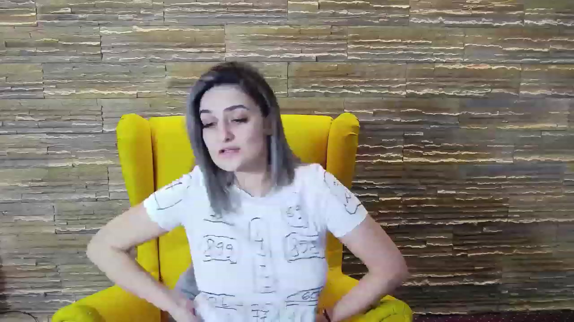 Gallery image thumbnail from SecretAmber's myfreecams stream on, 03/16/2023, 15:46 image 5 of 20