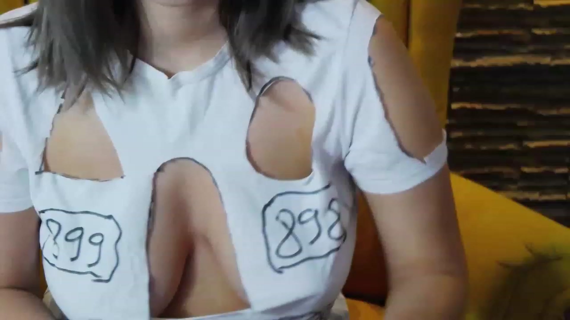 Gallery image thumbnail from SecretAmber's myfreecams stream on, 03/16/2023, 15:46 image 14 of 20