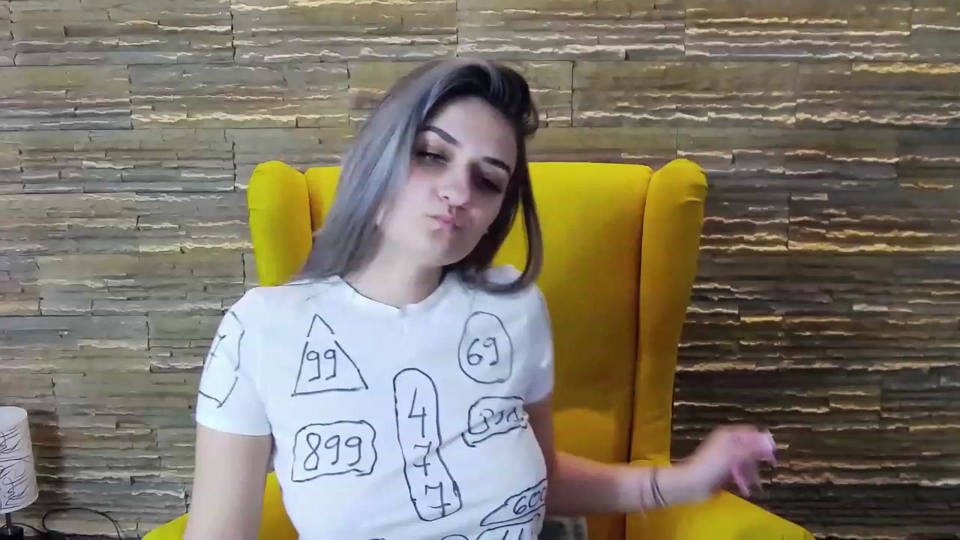 Gallery image thumbnail from SecretAmber's myfreecams stream on, 03/16/2023, 15:46 image 1 of 20