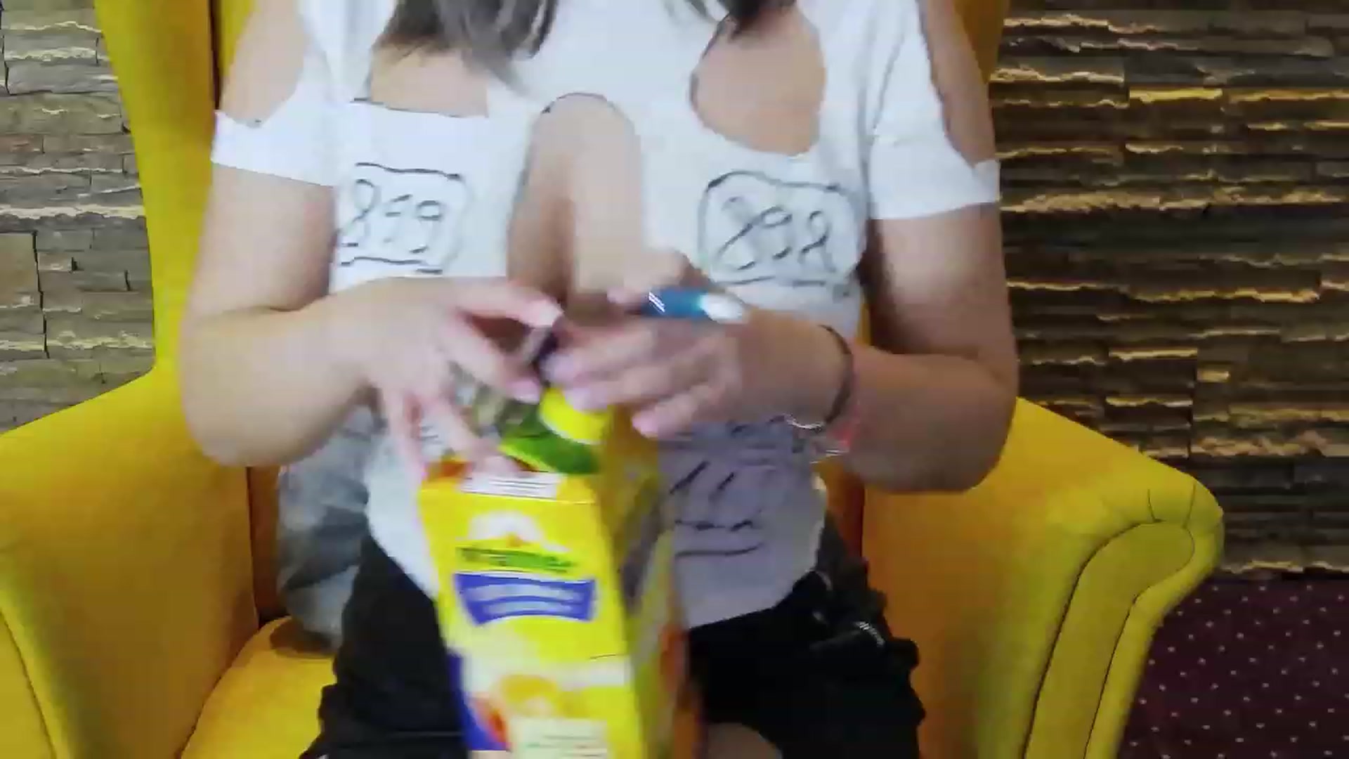 Gallery image thumbnail from SecretAmber's myfreecams stream on, 03/16/2023, 16:13 image 2 of 20