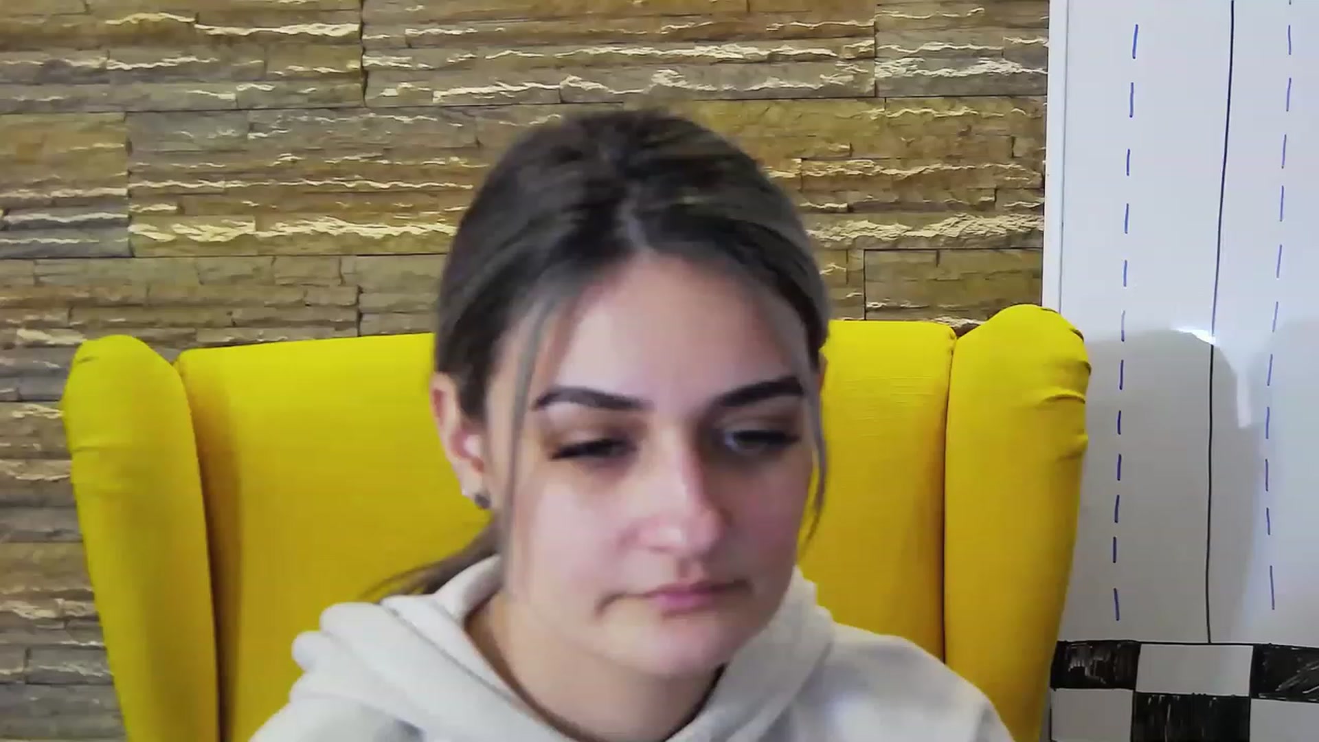 Gallery image thumbnail from SecretAmber's myfreecams stream on, 03/22/2023, 14:14 image 16 of 20