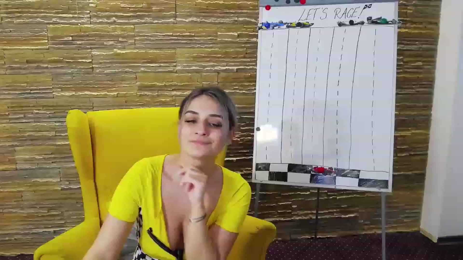 Gallery image thumbnail from SecretAmber's myfreecams stream on, 03/22/2023, 17:30 image 1 of 20