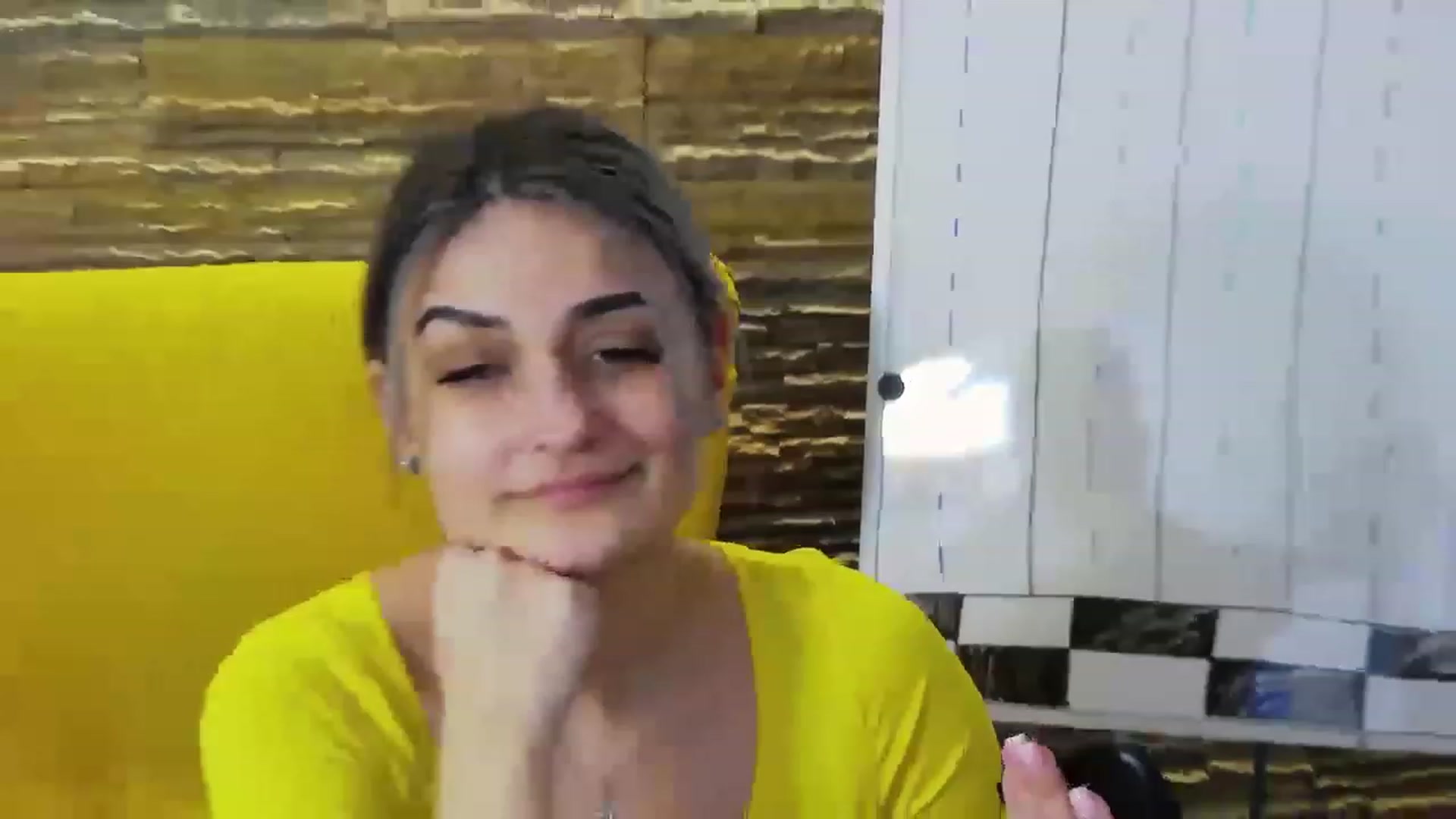 Gallery image thumbnail from SecretAmber's myfreecams stream on, 03/22/2023, 17:30 image 9 of 20