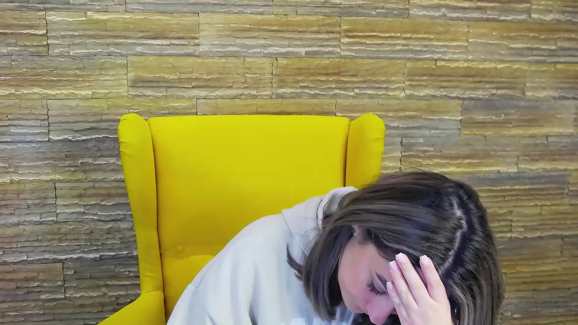 Gallery image thumbnail from SecretAmber's myfreecams stream on, 04/10/2023, 17:03 image 19 of 20