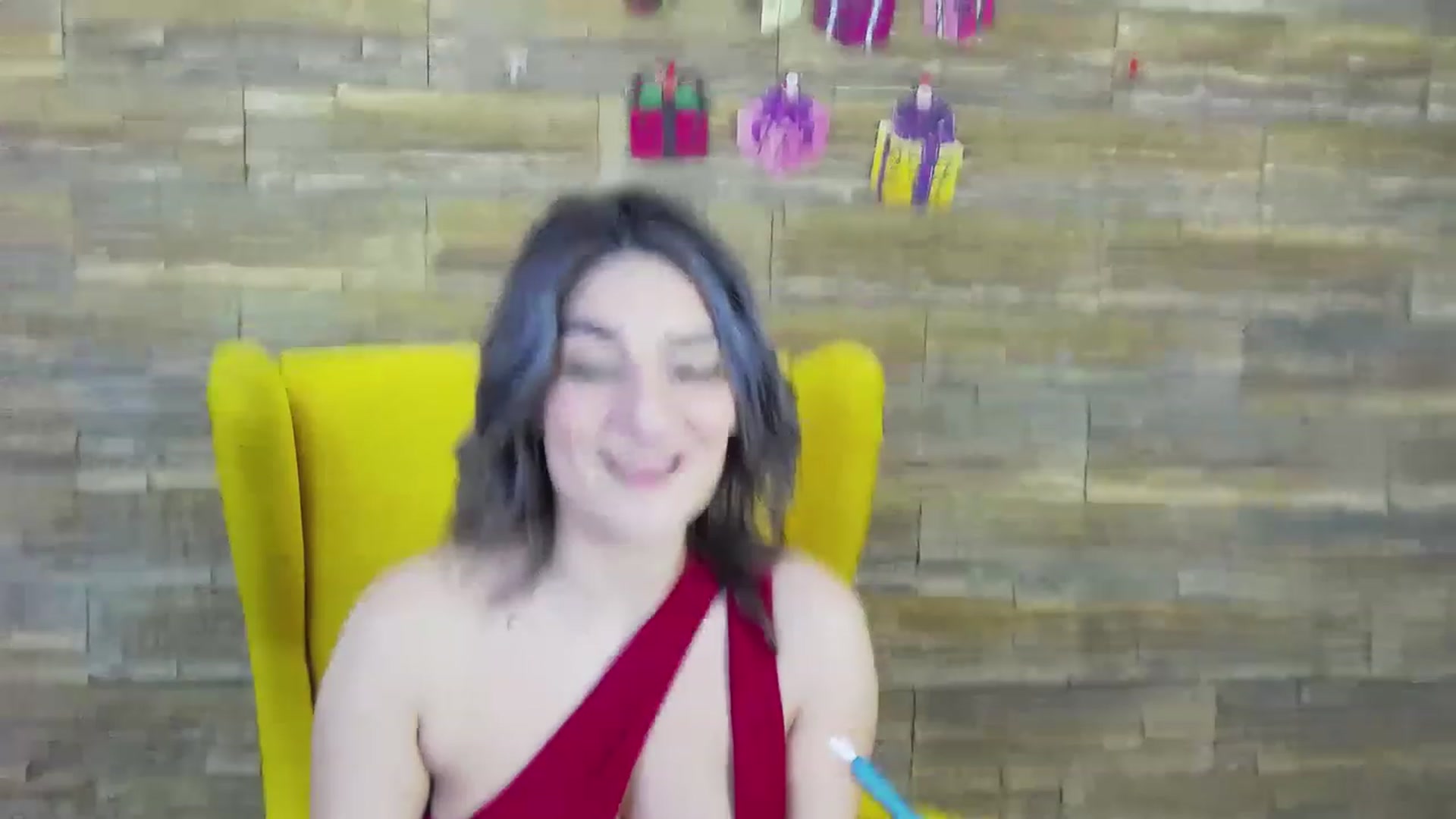 Gallery image thumbnail from SecretAmber's myfreecams stream on, 04/18/2023, 15:35 image 16 of 20