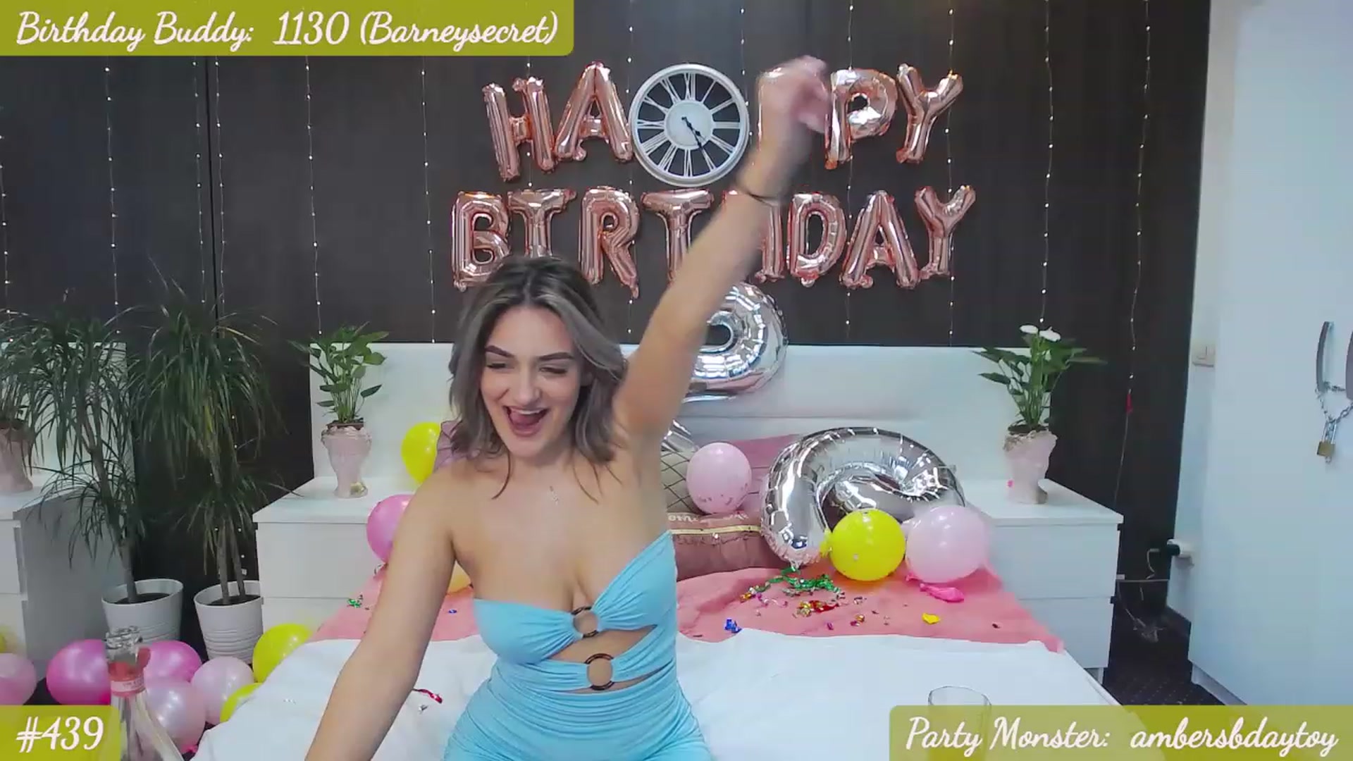 Gallery image thumbnail from SecretAmber's myfreecams stream on, 05/11/2023, 15:45 image 5 of 20